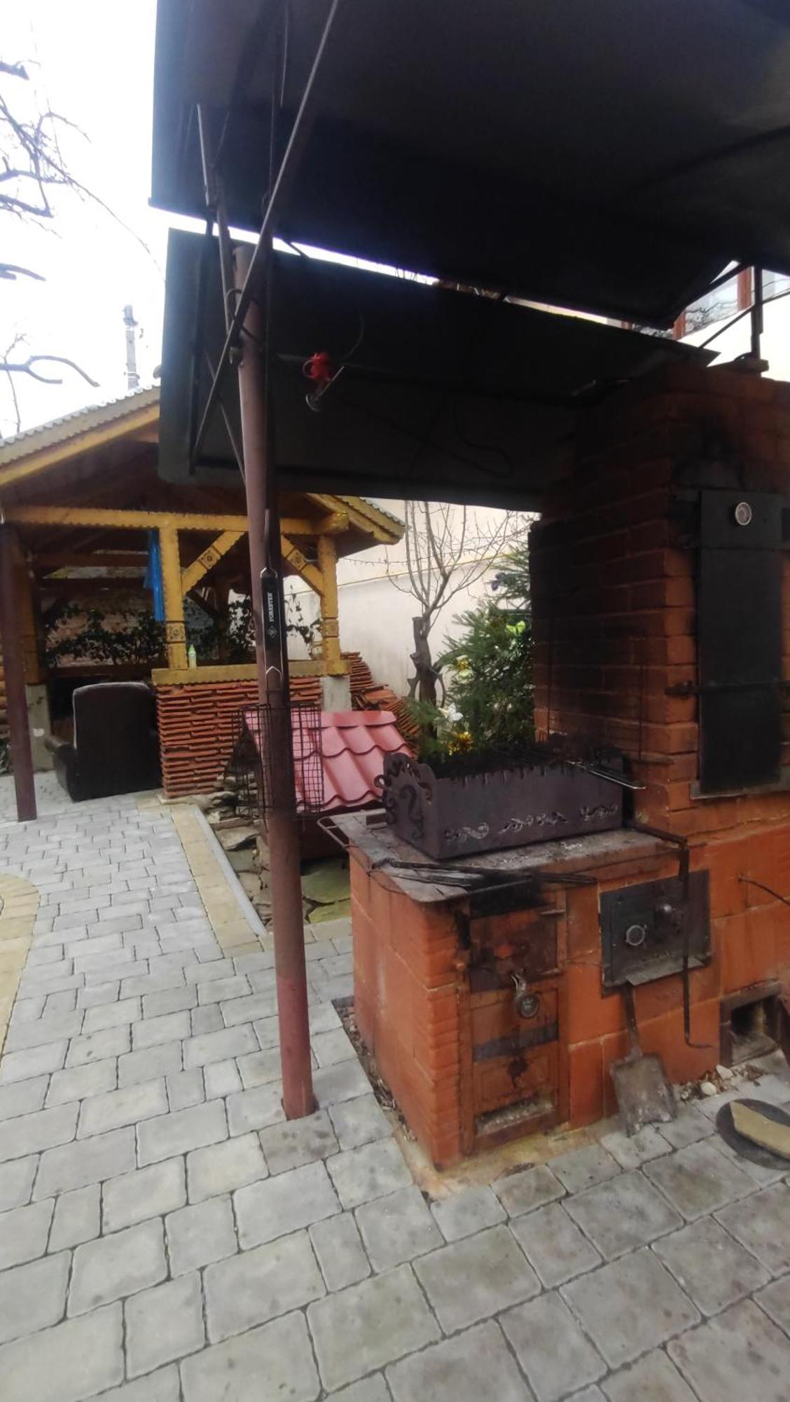 Guesthouse U Dida Viktora Yaremche Exterior foto